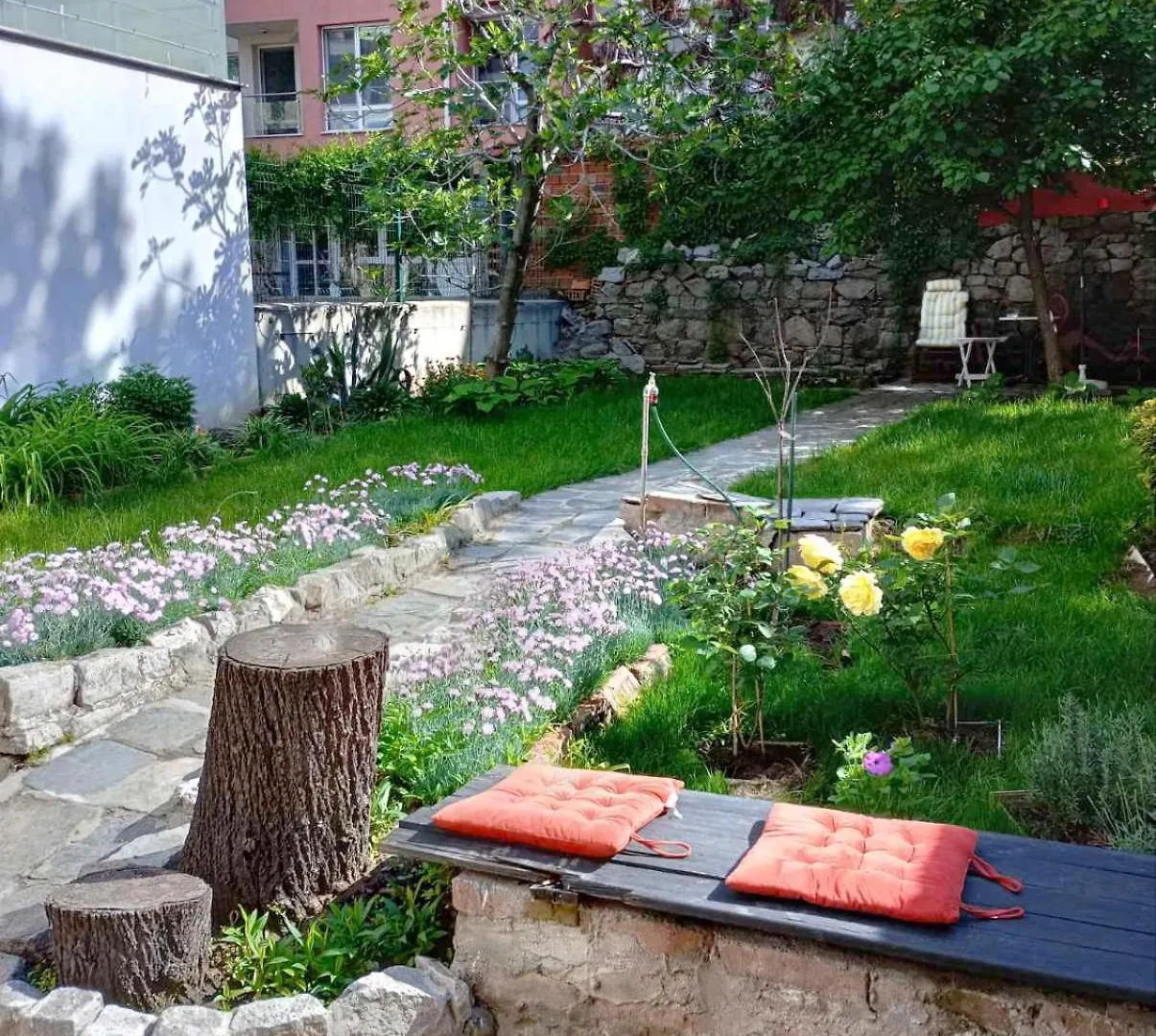 アパート Markovo Tepe House & Garden プロヴディフ